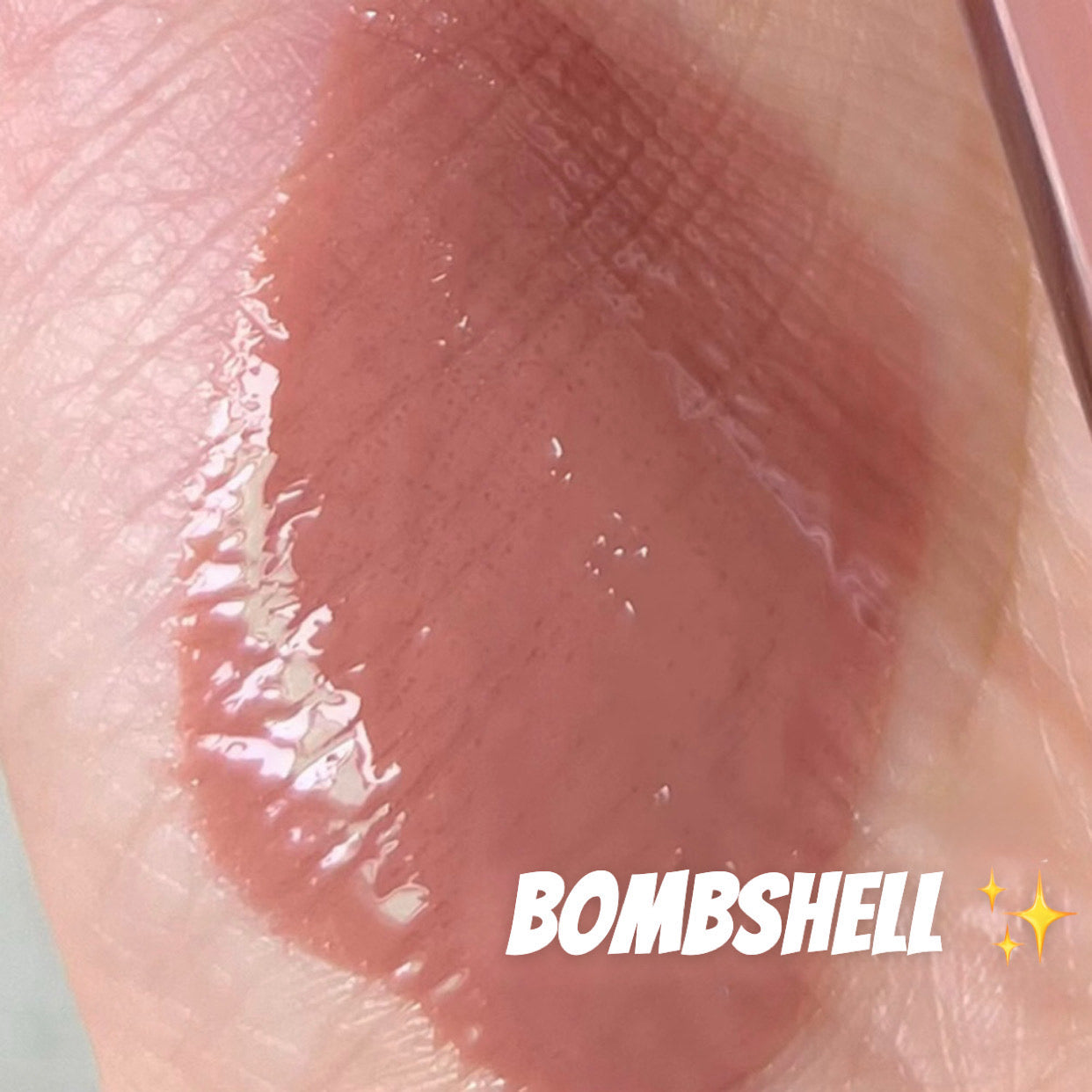 “Bombshell” Lipgloss