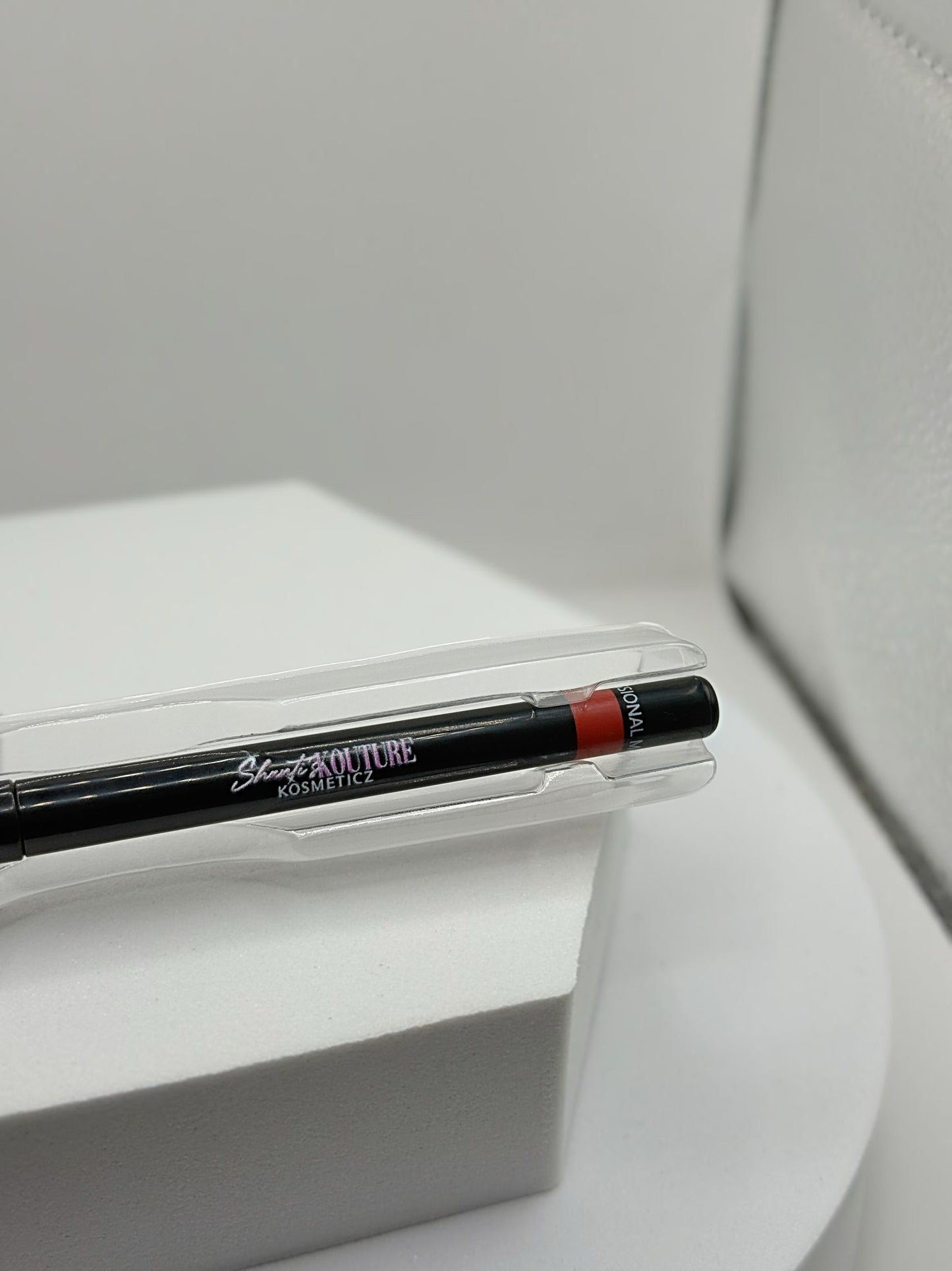 “Rosé” Lip Liner